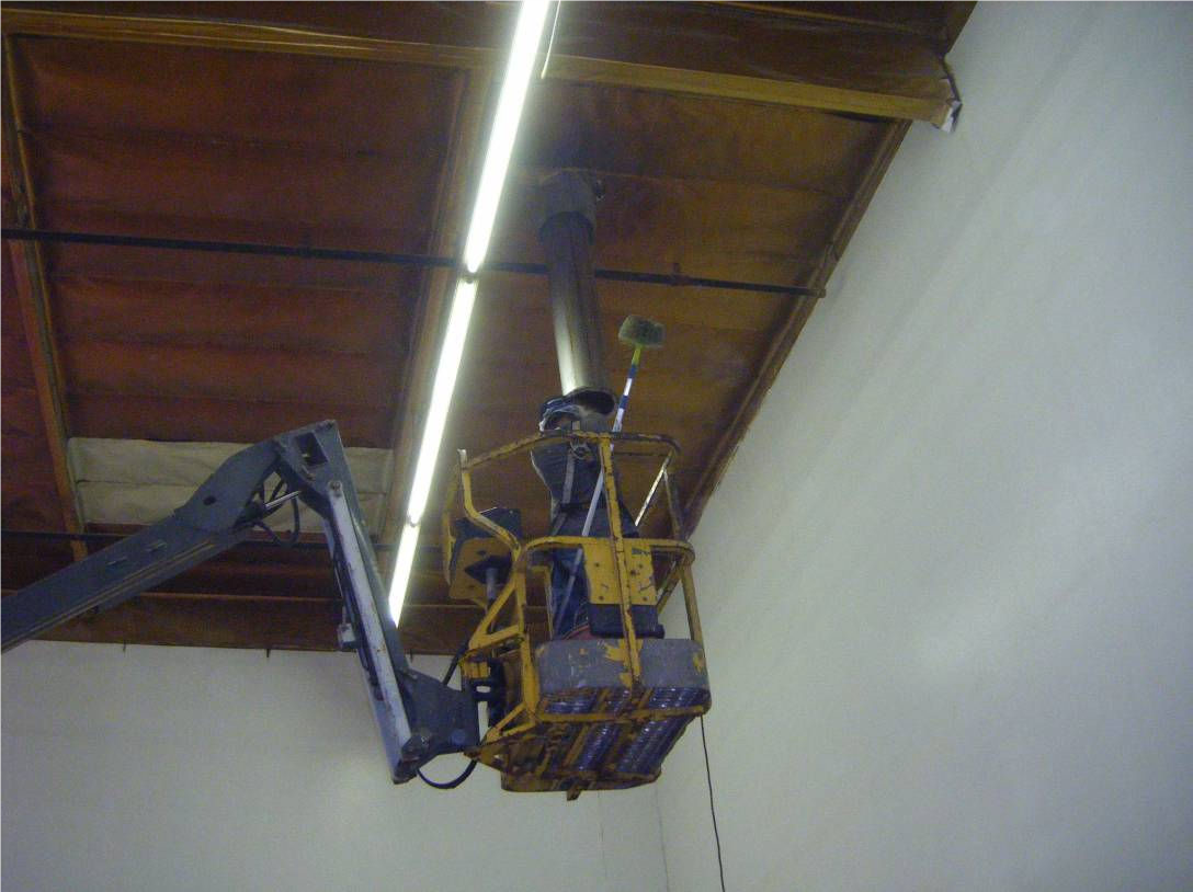 aerial lift industrial cleaning