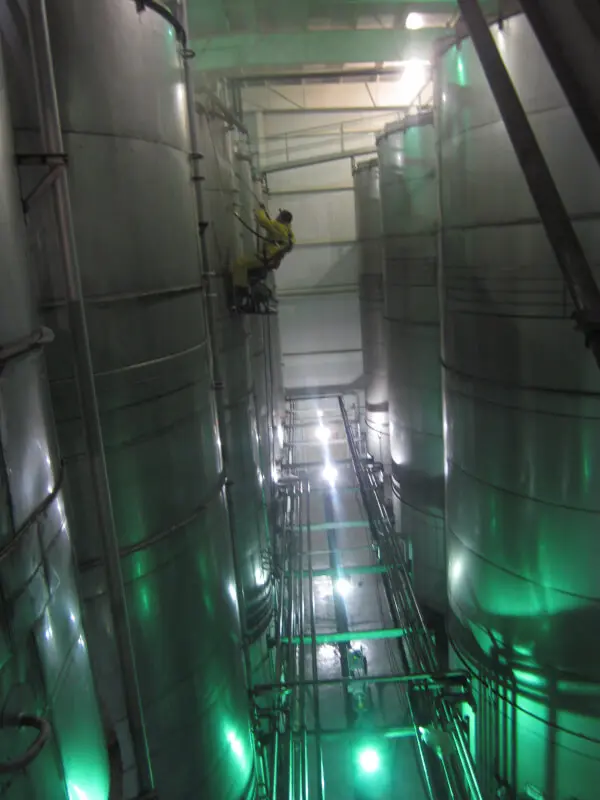 Cleaning silo Cleaning silo