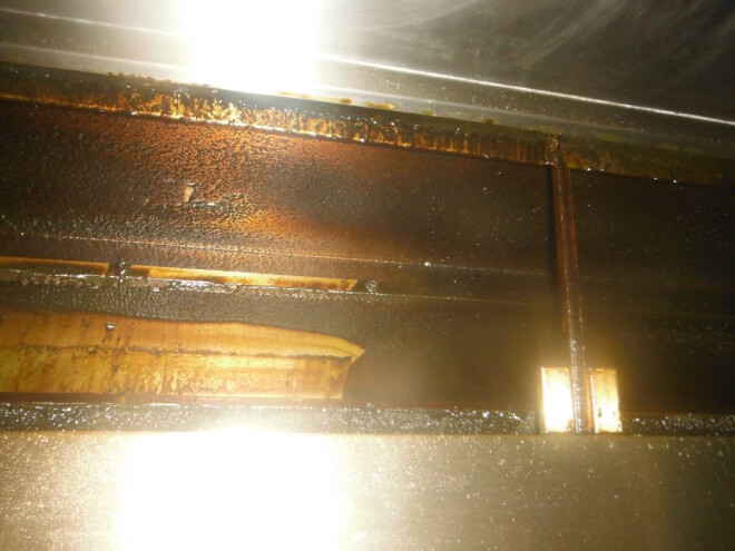 kitchen exhaust plenum to be cleaned