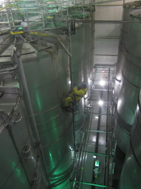 safely cleaning tank safely cleaning tank